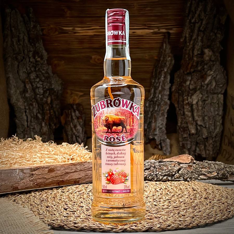 Ликер с экстрактом дикой розы "Zubrowka" — фото 1