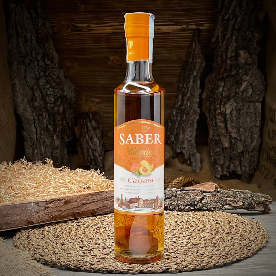 Абрикосовый ликер "Saber" — фото 1