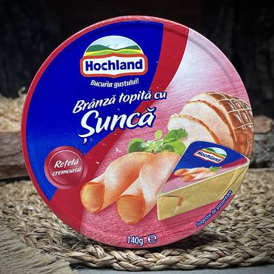 Плавленый сыр с ветчиной "Hochland"