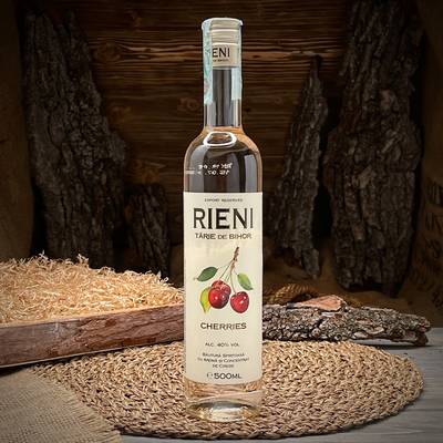 Напиток алкогольный с экстрактом вишни "Rieni"