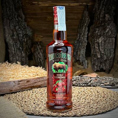 Вишневый ликер "Zubrowka"