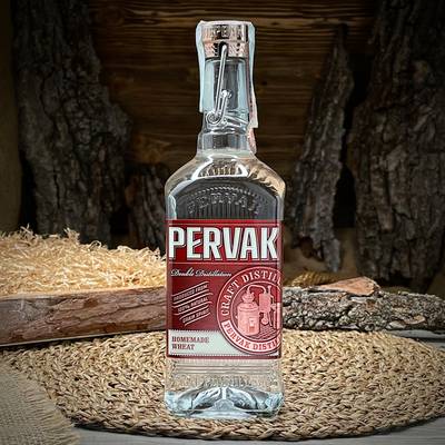 Водка "Pervak"