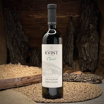 Вино совиньон блан "Kvint"