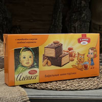 Mini torte a cialda con mandorle e caramello salato 250 g