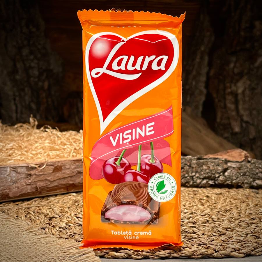 Шоколад с вишневой начинкой "Laura" — фото 1